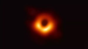 zdjęcie czarnej dziury