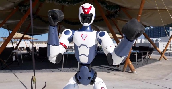 Unitree R1